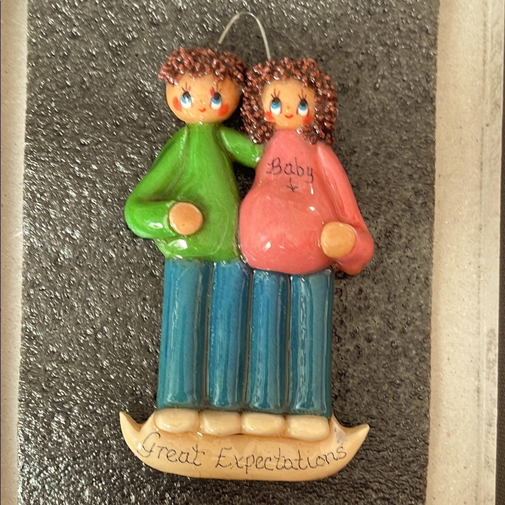 🐸 Dough ornament for expecting parents: “Great Expectations”.